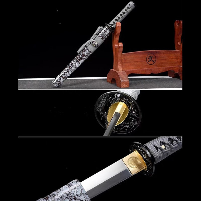 Tanto Abiko – japanisches Tanto-Messer aus T10-Stahl mit passender Saya