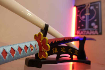 Mitsuri Kanroji Katana-Schwert – Tsuba-Detail