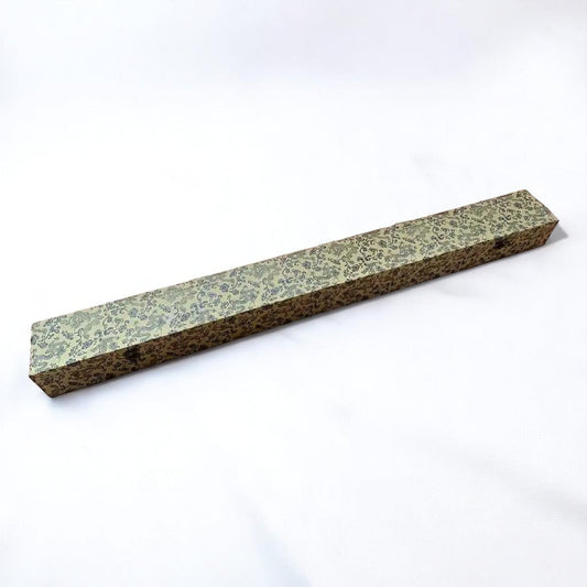 Premium-Katana-Box – Gold mit schwarzen Mustern – Hauptansicht