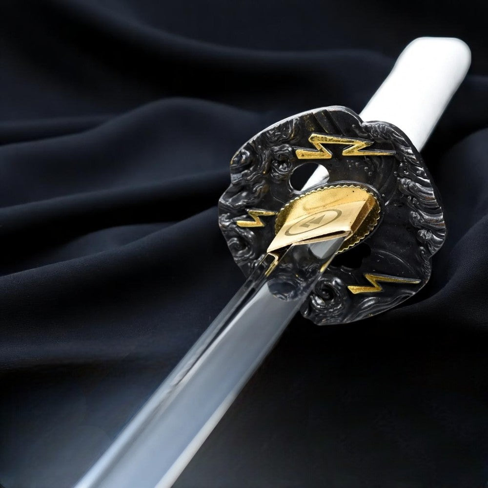 Jin Sakai Katana – Ghost of Tsushima Edition – Tsuba-Detail